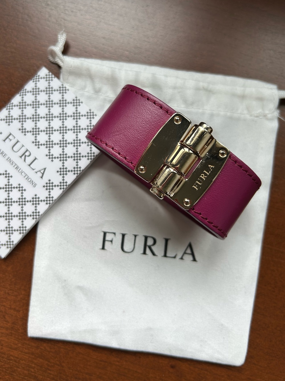 Furla Venere Leather Cuff Bracelet Fuchsia New without tag
